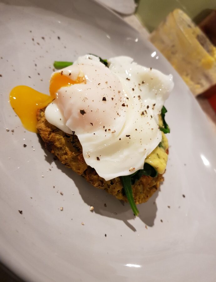 Dosa-Spiced Potato Cakes Florentine