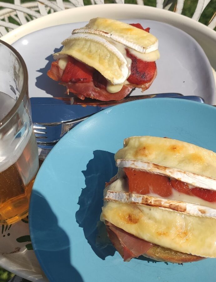 Serrano, brie and roasted pepper toasted bagel