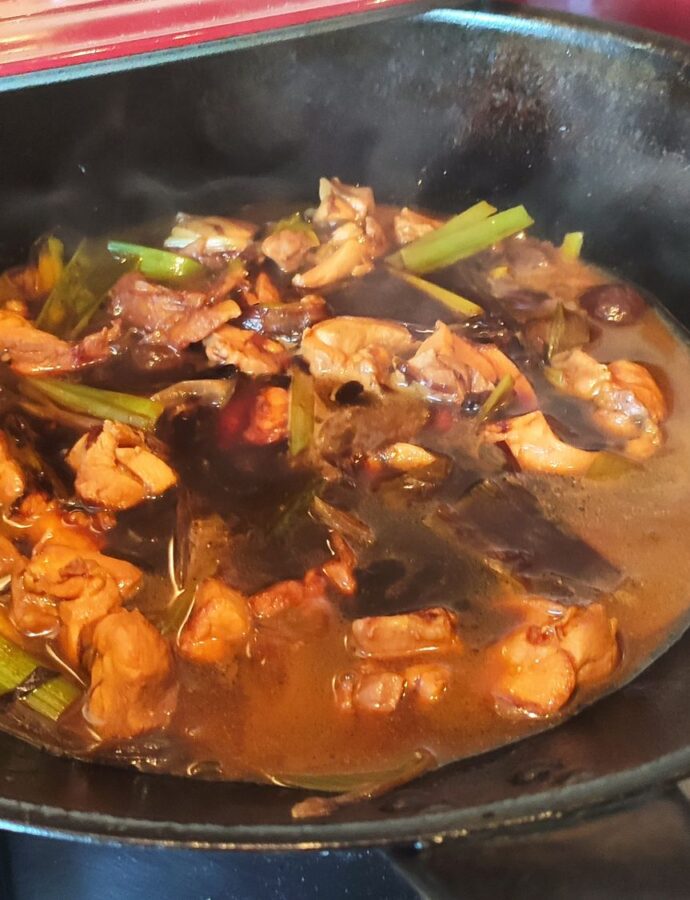 Braised chicken with Chestnuts